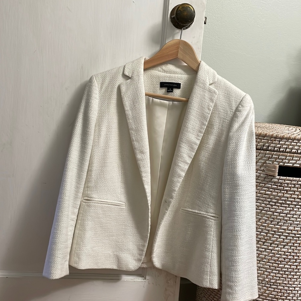 Ann Taylor 3/4 Sleeve jacket.